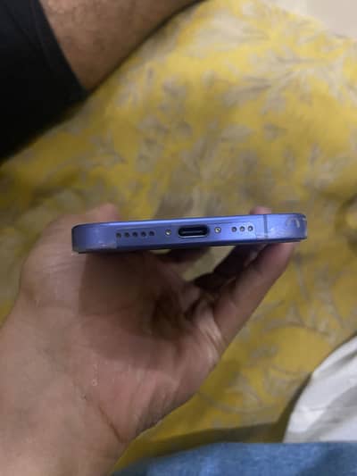 iPhone 16 factory unlock