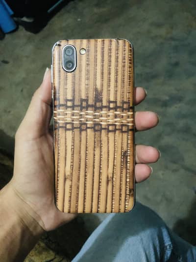 Aquos R2 official Approved