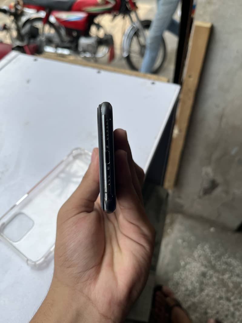 Iphone 11 pro 3