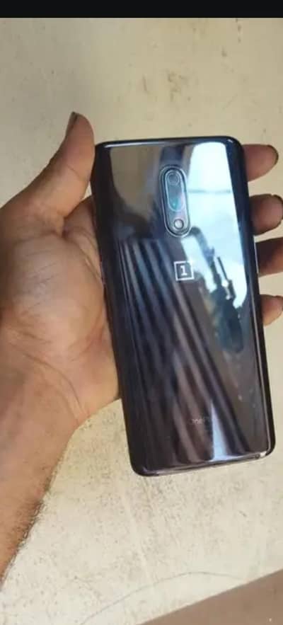 one plus 7 new lush condition 10 by 10 all ok 03117493993