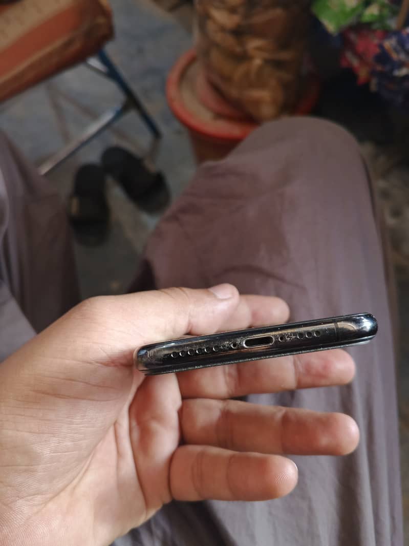 Iphone xs 3