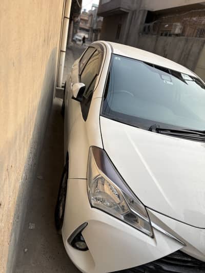 Toyota Vitz 2017