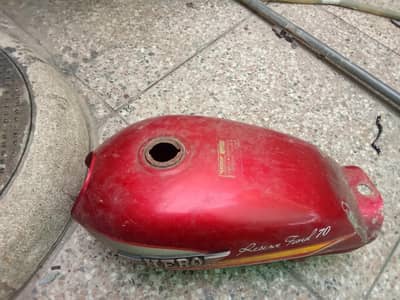hero CD 70 fuel tank