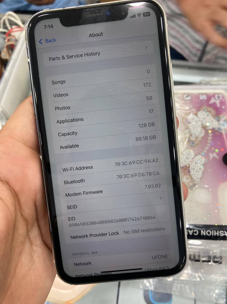 iphone XR 0