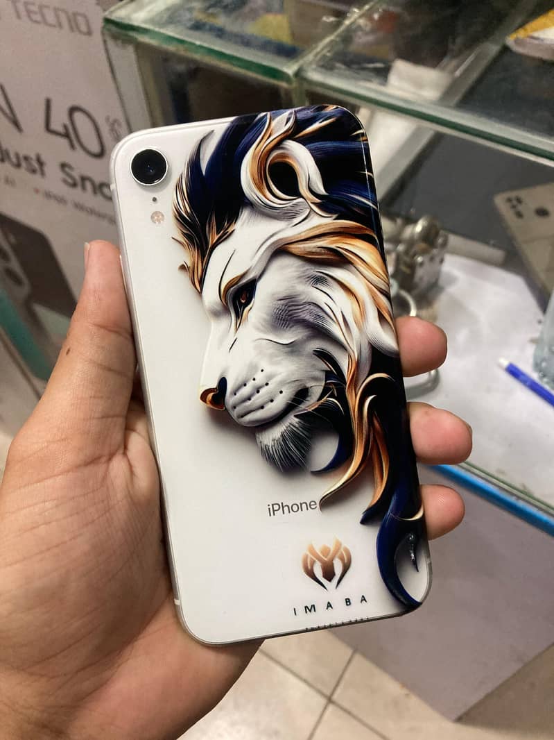 iphone XR 1