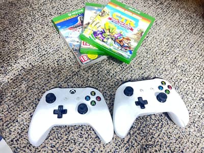 Xbox, Slightly Used, 90,000