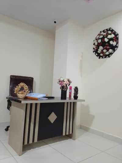 Female spa Staff Required