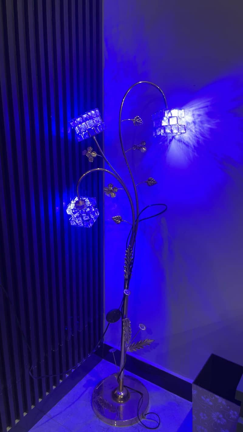 Floor lamp 2