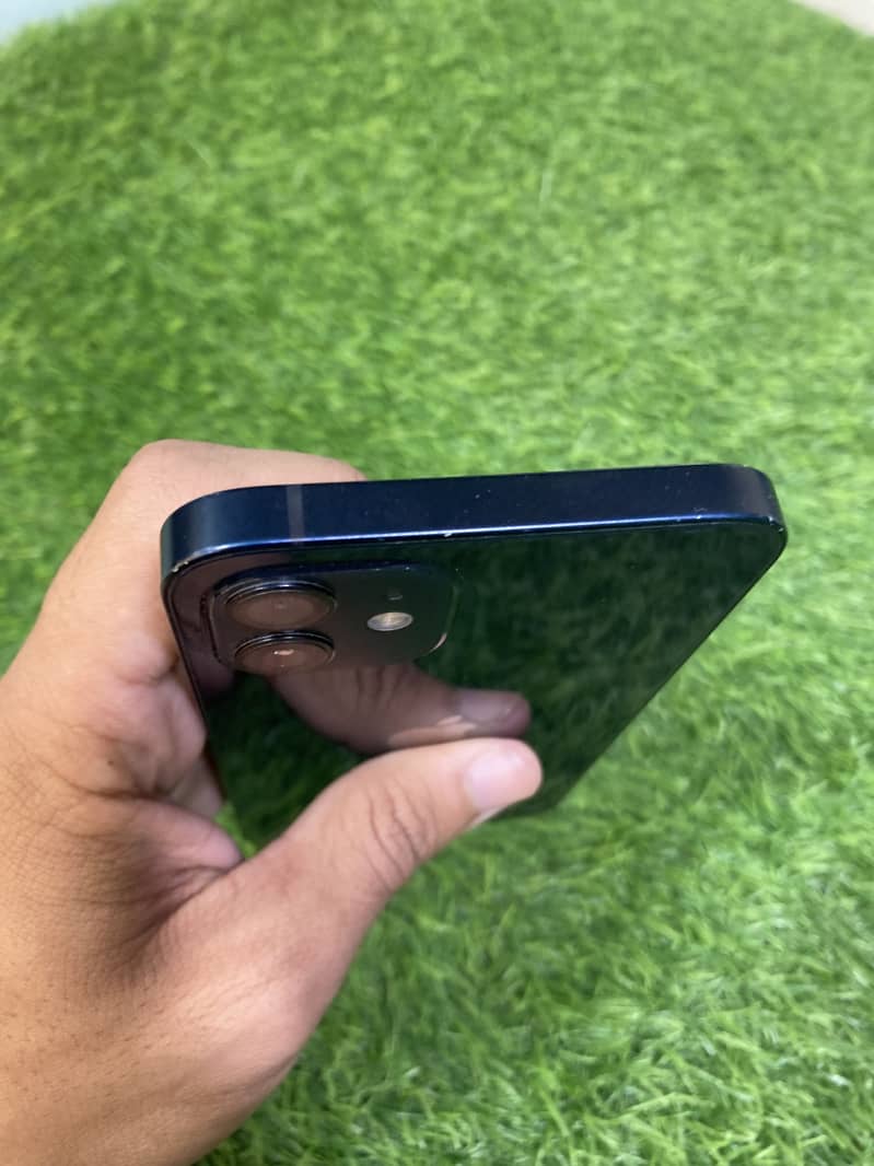 Iphone 12 5