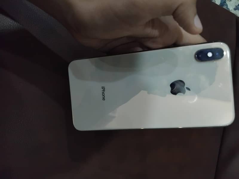 Iphone xs max 6
