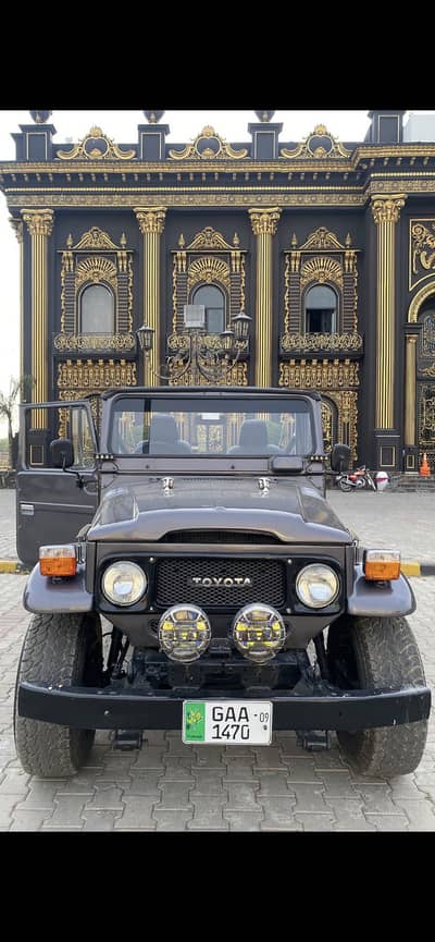 Toyota land cruiser fj40