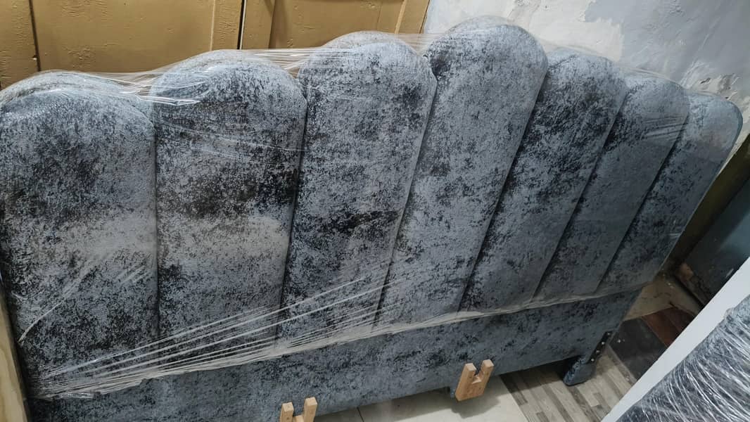 Crown Bed Set 13