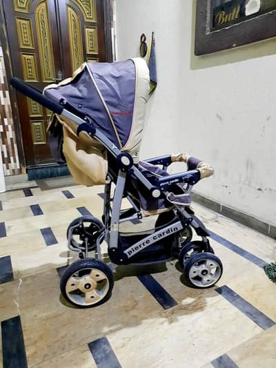 Baby Stroller(Pierre Cardin)imported. . .