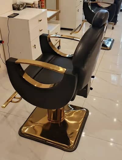 Salon chairs , cutting chairs , beauty palour chairs , massage chairs