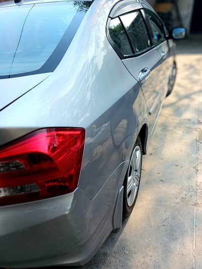 Honda city 1.3 bumper to bumper genuine
