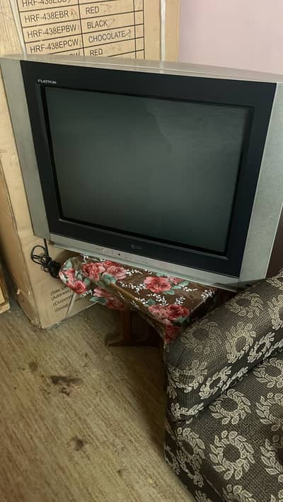 Lg television for sale  29”