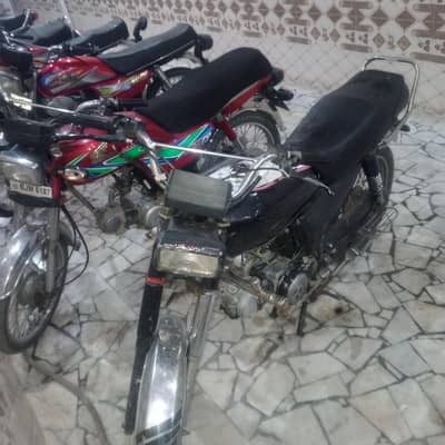 Selling ravi bike