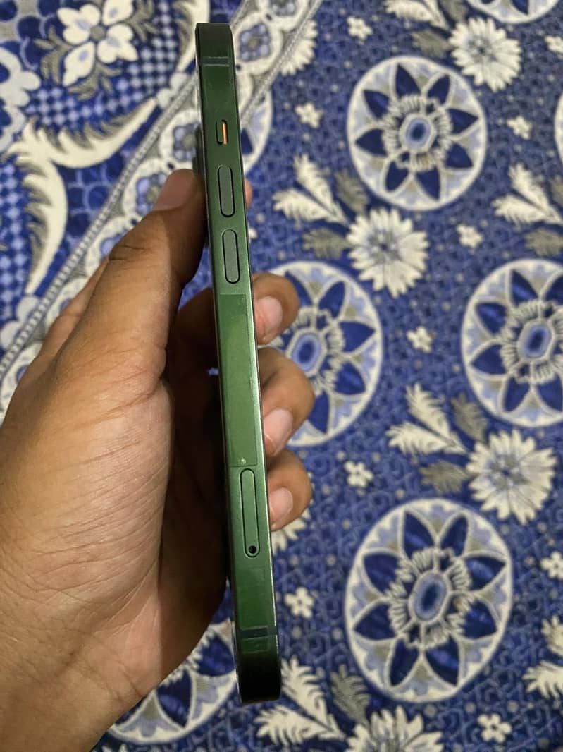 Iphone 13 2