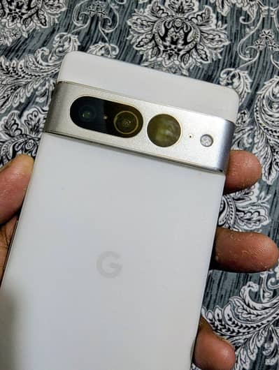 Google pixel 512gb white color