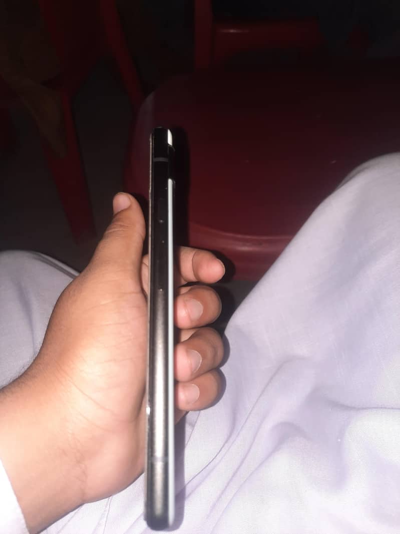 Google pixel 6a 3