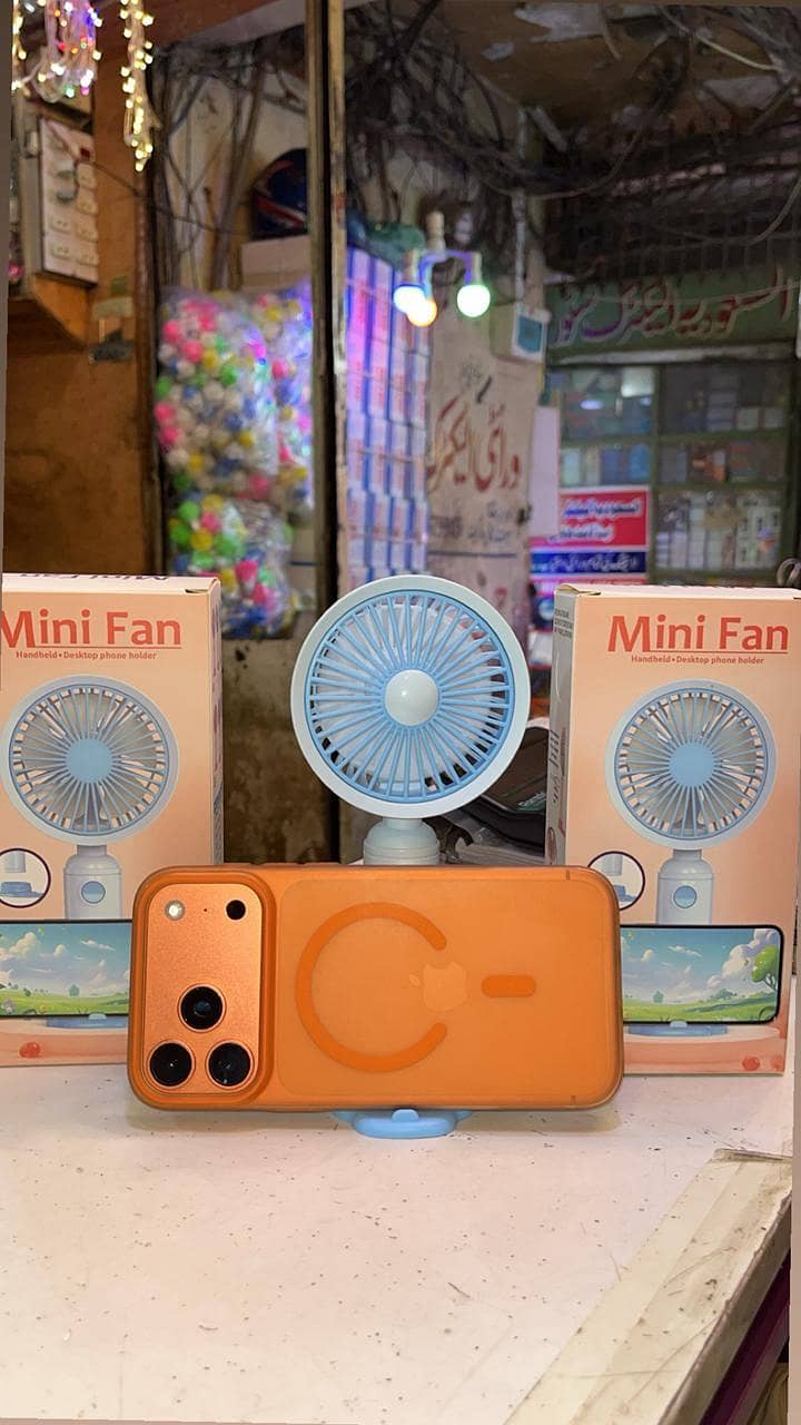 Mini fans 2