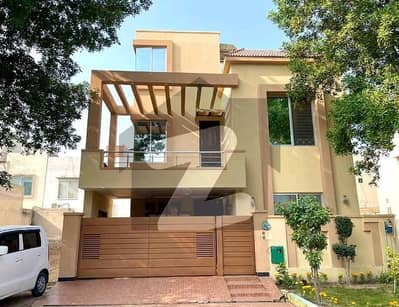 Vip 08 Marla Luxury Non Furnished House Available For Rent In Bahria Town Lahore