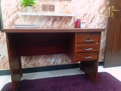 study table