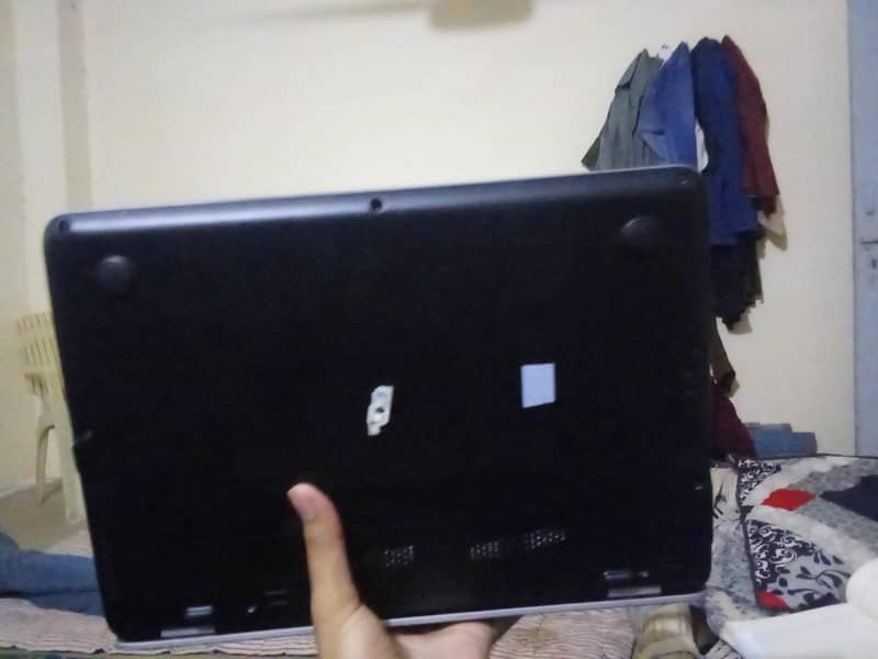Laptop 4