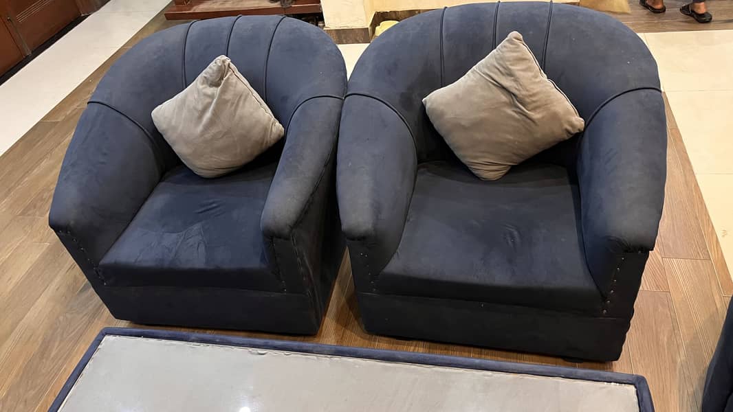 L shaped sofa set+table+2 sofa 4
