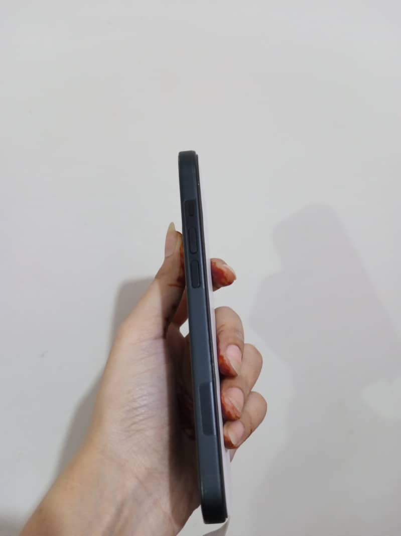 Iphone 15 6