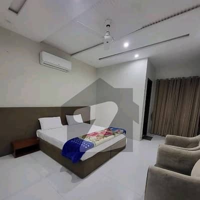 Vip 1 Kanal Luxury Furnished House Available For Rent In Bahria Town Lahore