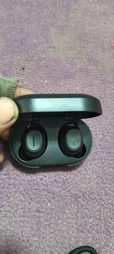 Lot airbods original product