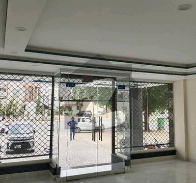 Vip 5 Marla Ground Floor Commercial Available For Rent In Bahria Town Lahore