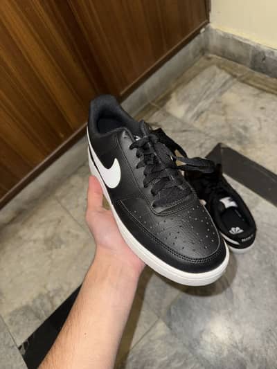 Nike Court Vision Low (Size: 42M)