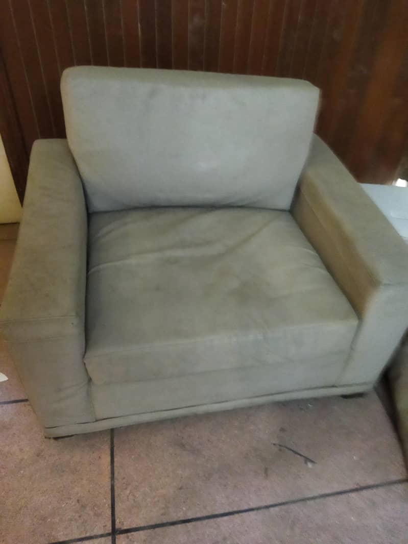 single seat sofa 1
