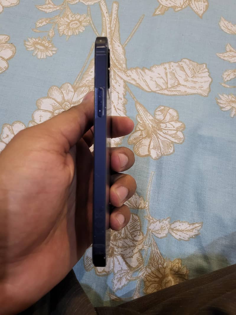 Iphone 12 2