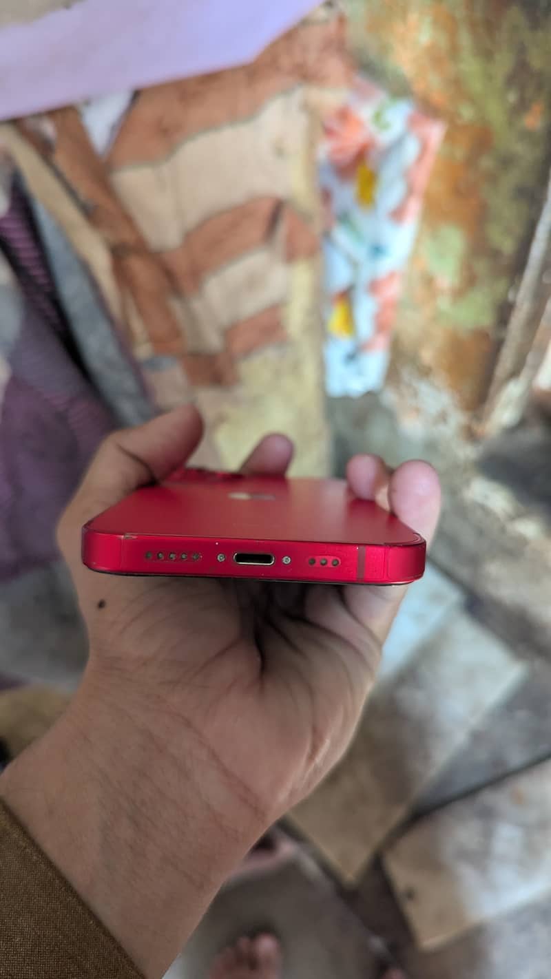 iPhone 14 8