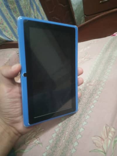 iTech Tablet C763 - 8GB Memory, 512 MB Ram, Broken Lcd ( For parts )