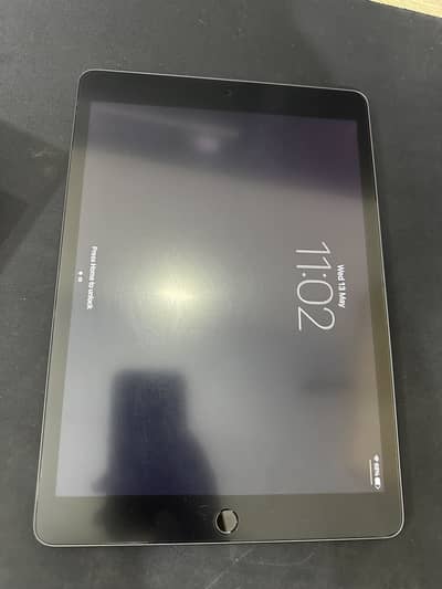 iPad 9th generation 64gb + Apple Pencil 1st generation with box