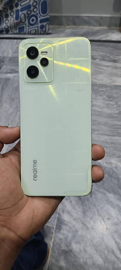realme C35