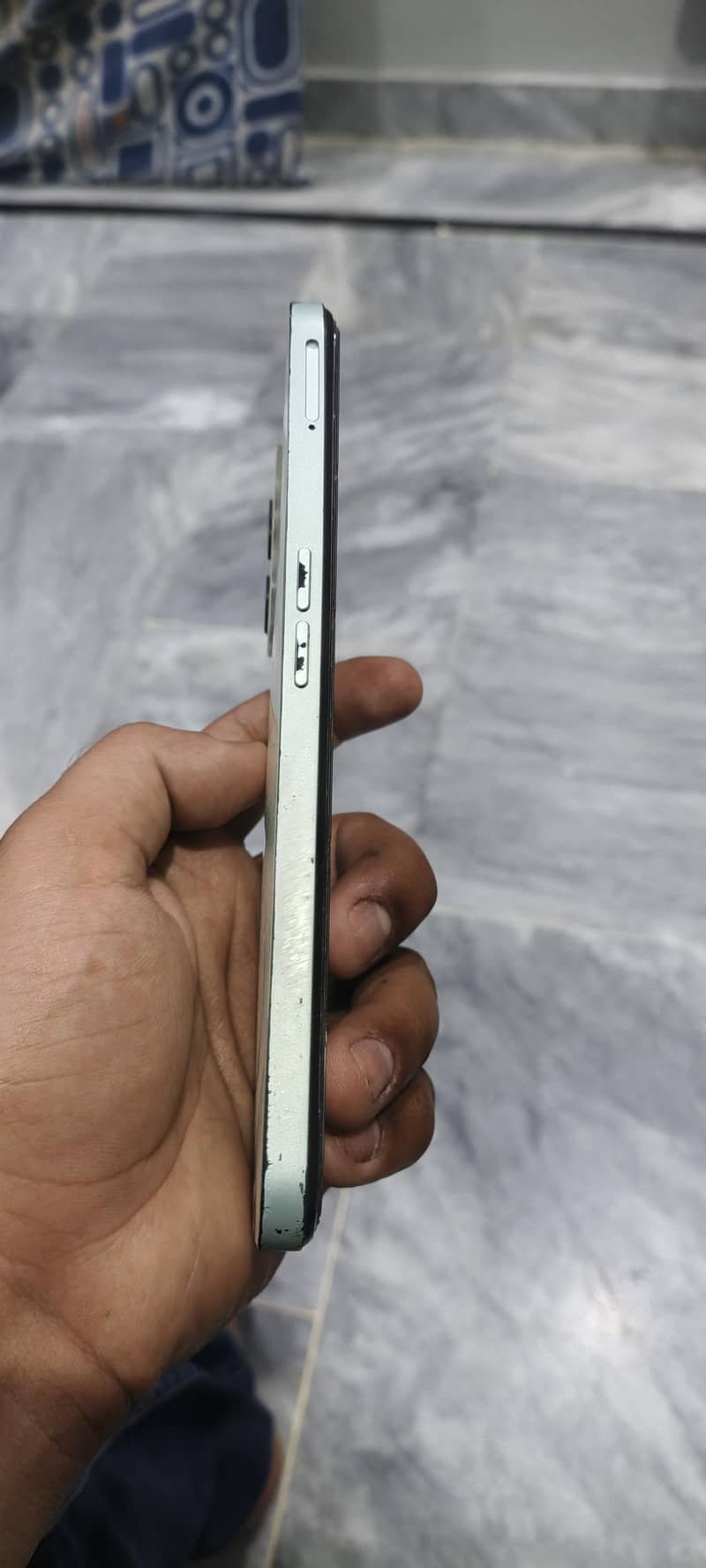 realme C35 1