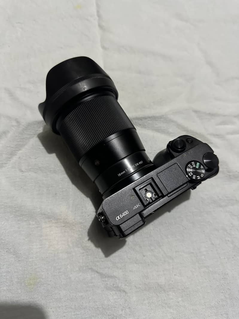 Sony 6400 7