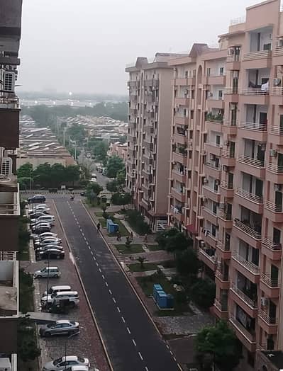 10-Marla 3-Bedroom's Tile Flooring (Apartment | Flat) For Sale | Askari 10 Lahore Cantt | @nusratestate