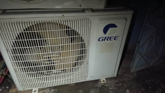 gree 1.5 ton AC non inverter