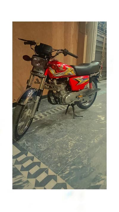 Honda 125 model 24/25 All Punjab number