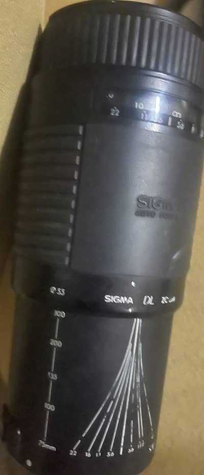 75 300 lens for sale auto focus not working