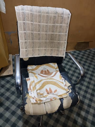 Office chair's