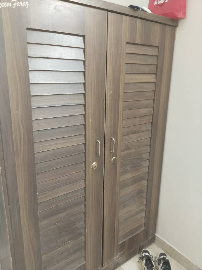 Almari - Wardrobe - 2 Side 1