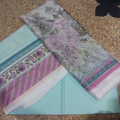 LOWN SUIT DIGITEL PRINT 3. PIC 3350. Rs,
