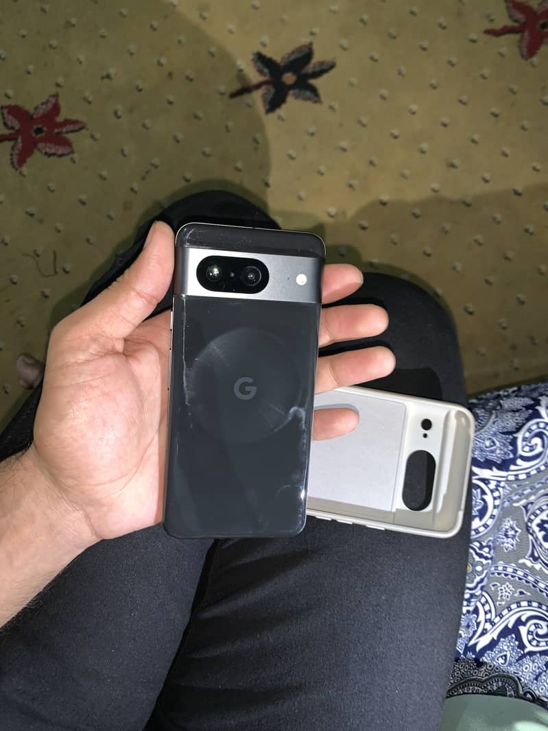 Google Pixel 8 3